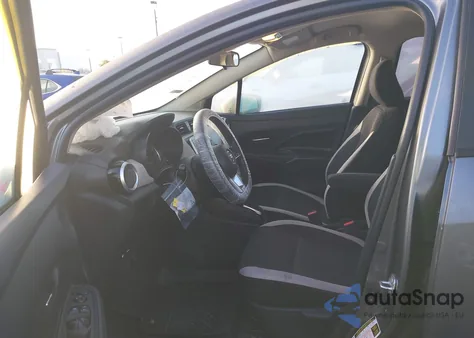 2020 Nissan Versa Sv Xtronic Cvt z USA, uszkodzony, nr VIN 3N1CN8EV0LL839030